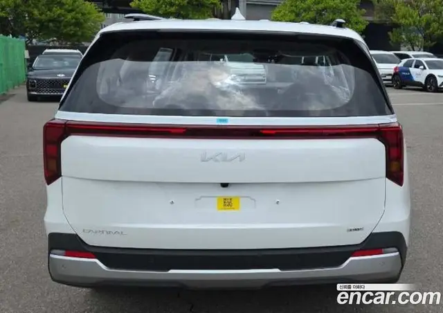Kia Carnival 2026 1.6 автомат (гидро), миниатюра 3