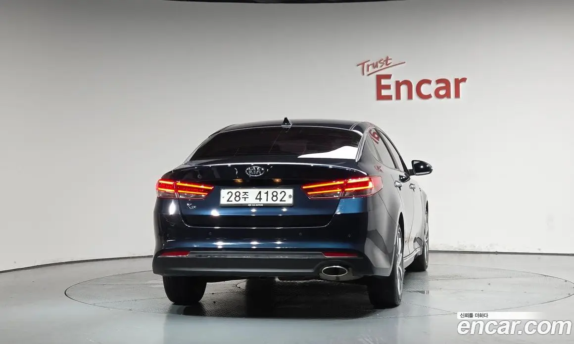 Kia K5 (Optima) 2018 2.0 автомат (гидро), фото 3