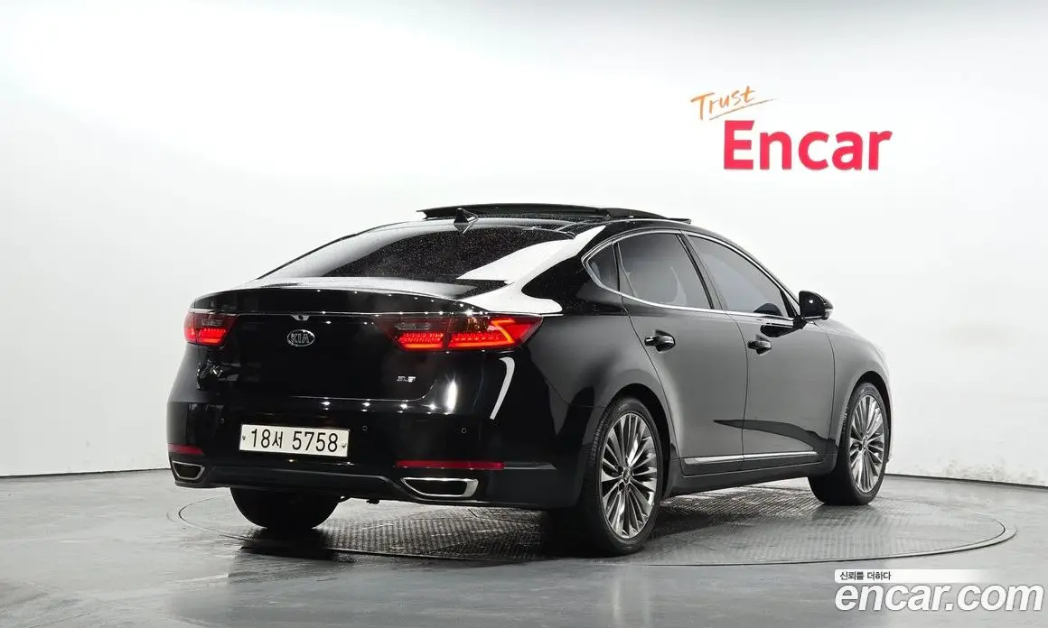 Kia K7 2018 3.3 автомат (гидро), фото 2 Kia K7 2018 3.3 автомат (гидро), фото 2