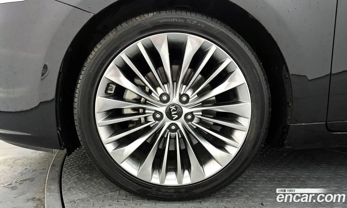Kia K7 2018 3.3 автомат (гидро), фото 5 Kia K7 2018 3.3 автомат (гидро), фото 5