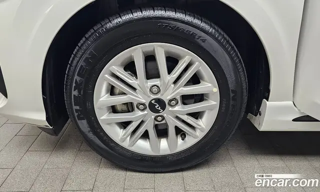 Kia Morning 2023 1.0 автомат (гидро), миниатюра 4