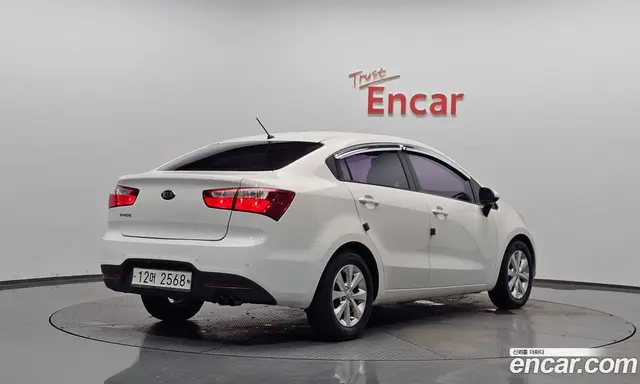 Kia Pride 2014 1.6 автомат (гидро), миниатюра 2