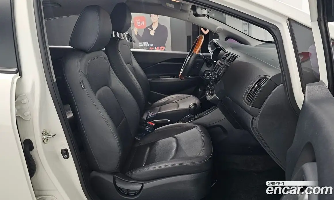 Kia Pride 2014 1.6 автомат (гидро), фото 12