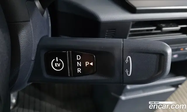 Kia PV5 2025 0.2 автомат (гидро), миниатюра 12
