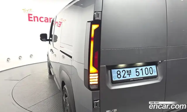 Kia PV5 2025 0.2 автомат (гидро), миниатюра 9
