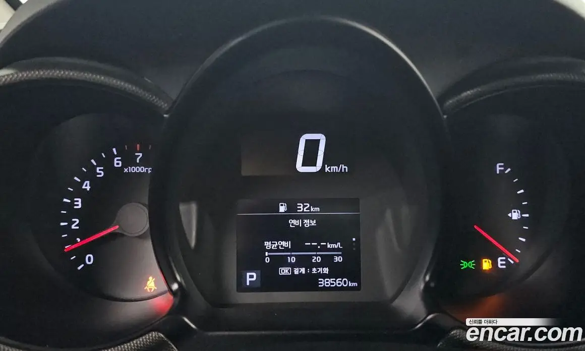 Kia Ray 2020 1.0 автомат (гидро), фото 11