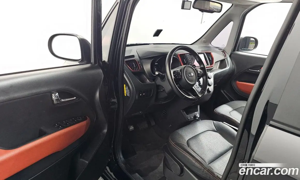 Kia Ray 2021 1.0 автомат (гидро), фото 13