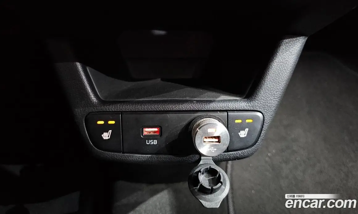 Kia Ray 2021 1.0 автомат (гидро), фото 18