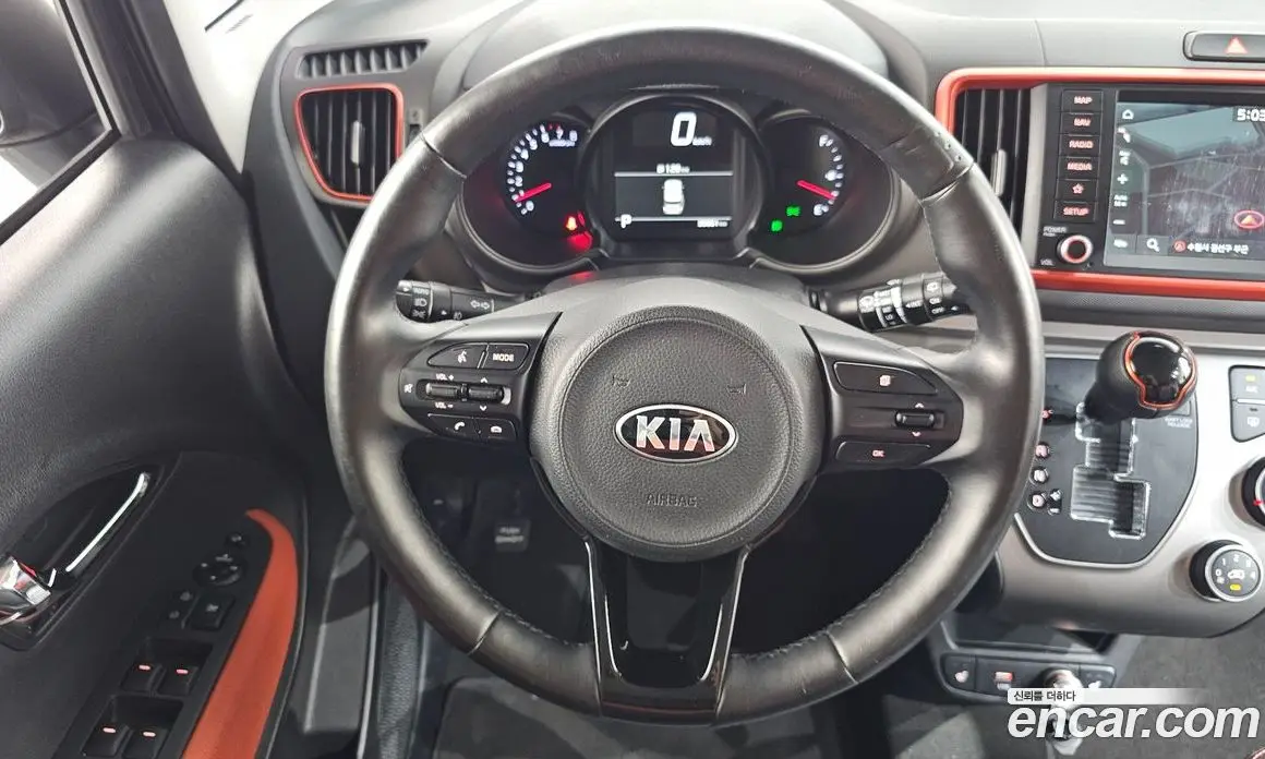 Kia Ray 2021 1.0 автомат (гидро), фото 20