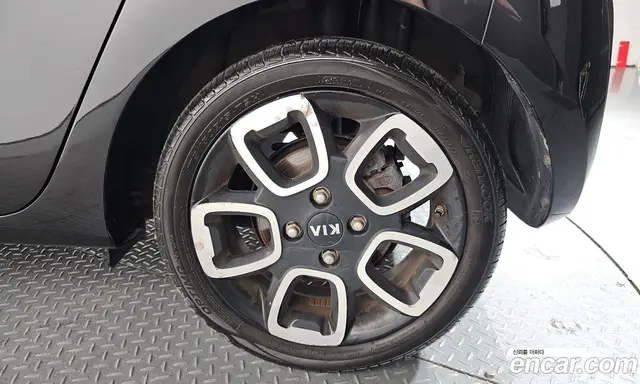 Kia Ray 2021 1.0 автомат (гидро), миниатюра 7