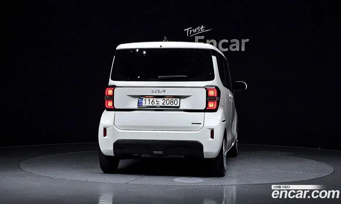 Kia Ray 2023 1.0 автомат (гидро), фото 4