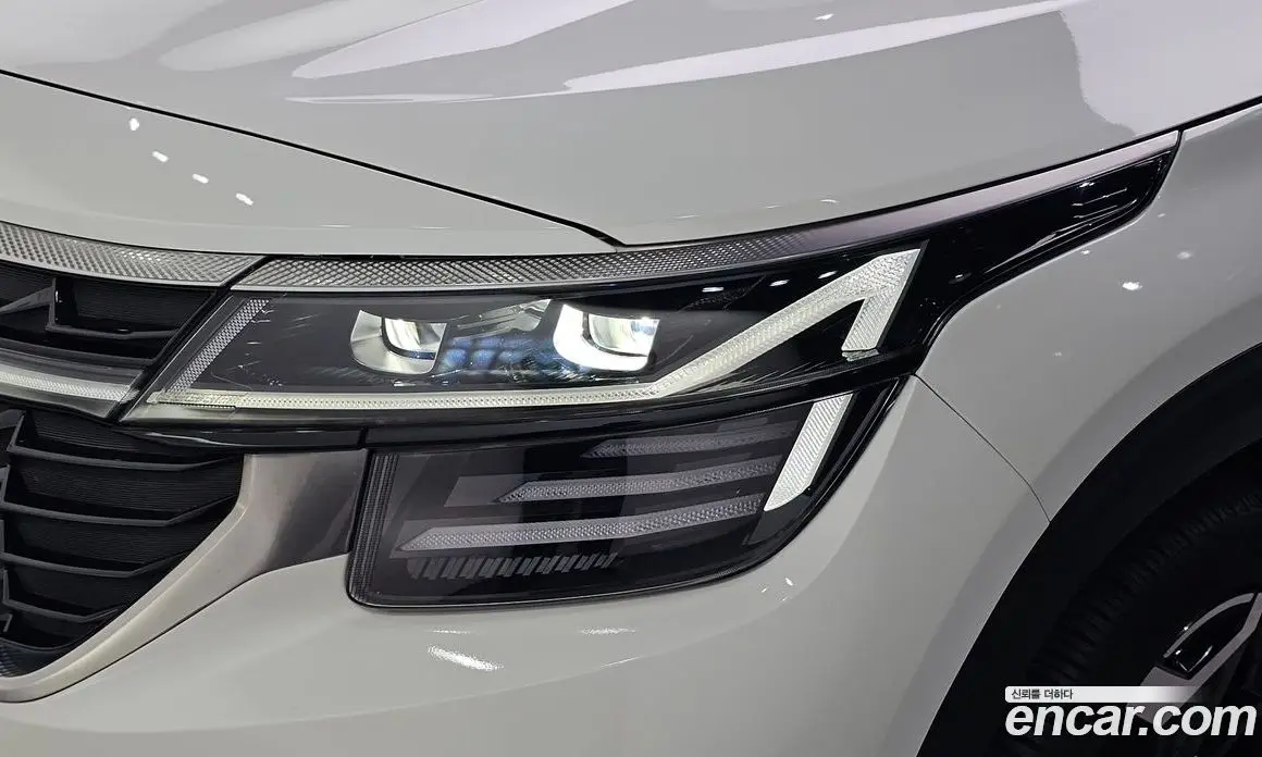 Kia Seltos 2023 2.0 автомат (гидро), фото 8