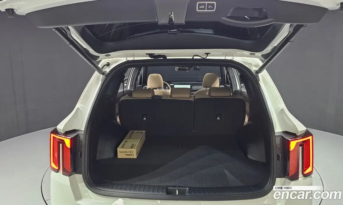 Kia Sorento 2024 1.6 автомат (гидро), фото 20