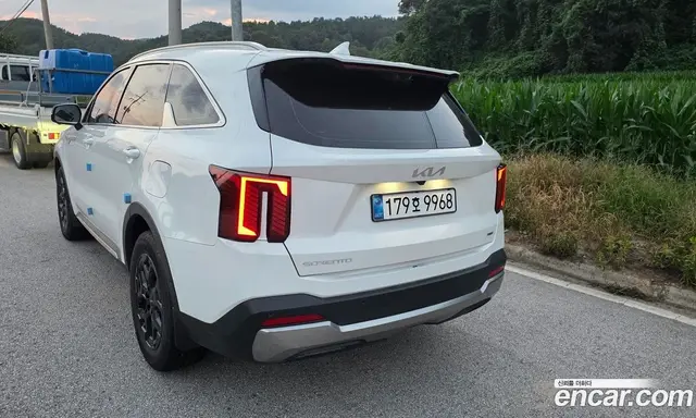 Kia Sorento 2025 1.6 автомат (гидро), миниатюра 4