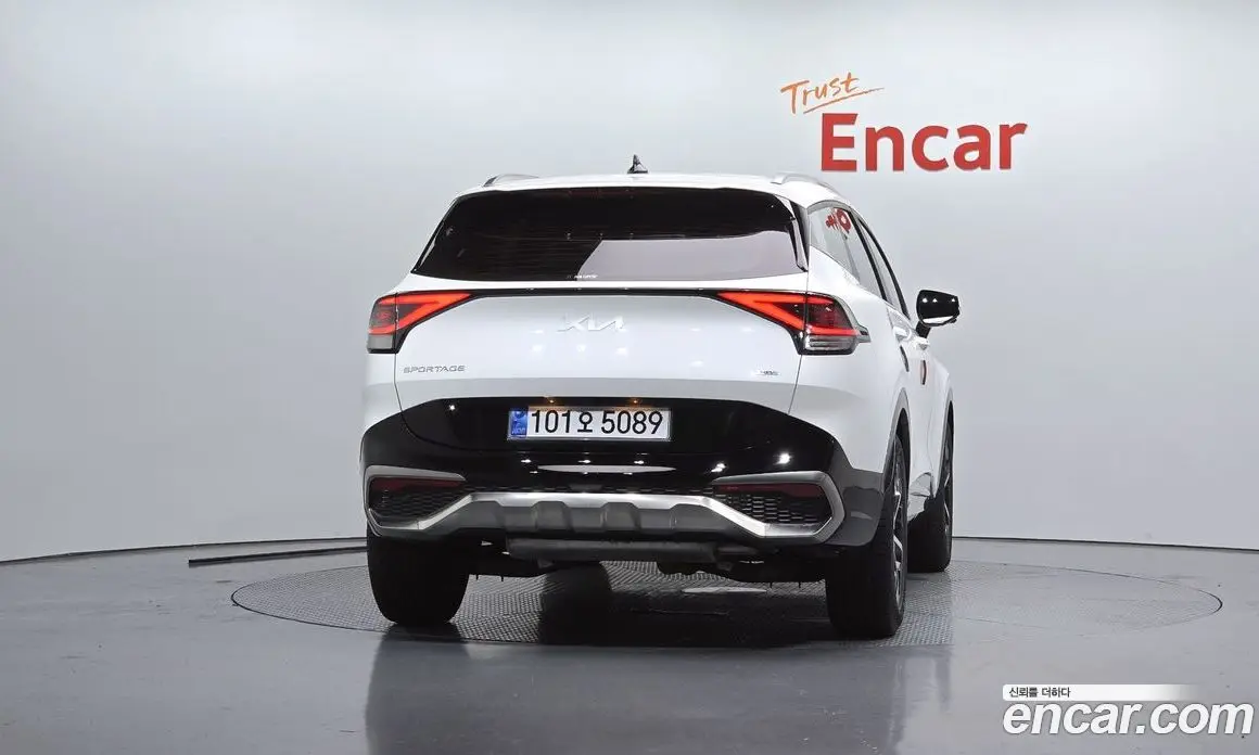 Kia Sportage 2021 1.6 автомат (гидро), фото 3