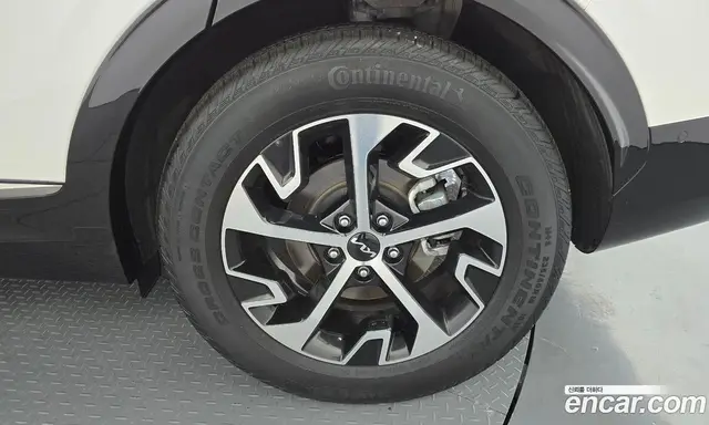 Kia Sportage 2021 1.6 автомат (гидро), миниатюра 6
