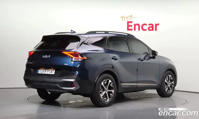 Kia Sportage 2022 1.6 автомат (гидро), миниатюра 2