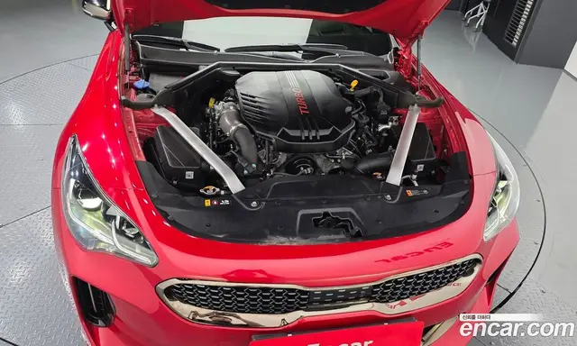 Kia Stinger 2022 3.3 автомат (гидро), миниатюра 6
