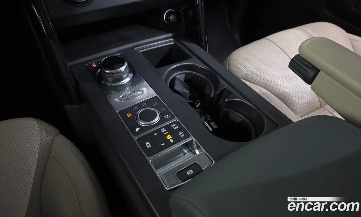 Land Rover Discovery 2018 2.0 автомат (гидро), фото 12