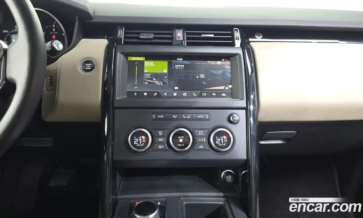 Land Rover Discovery 2018 2.0 автомат (гидро), фото 20