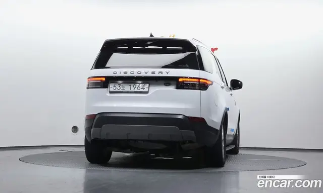 Land Rover Discovery 2018 2.0 автомат (гидро), миниатюра 4