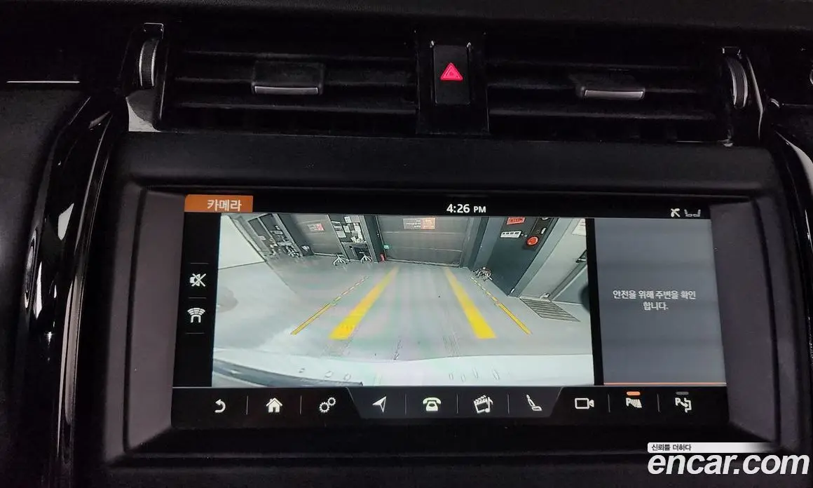 Land Rover Discovery 2019 2.0 автомат (гидро), фото 22