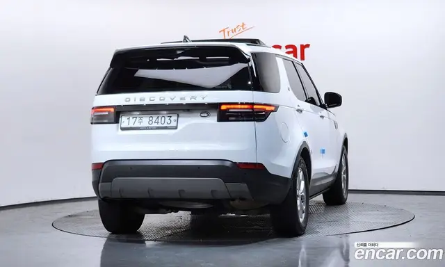 Land Rover Discovery 2019 2.0 автомат (гидро), миниатюра 4