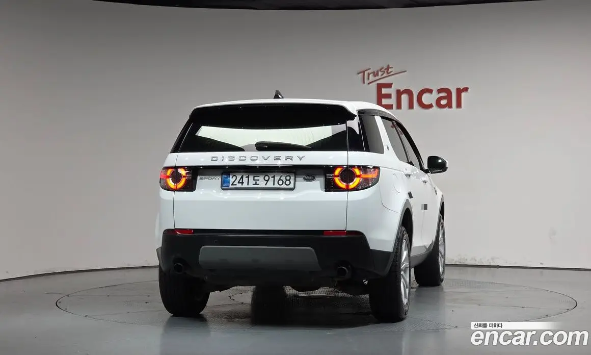 Land Rover Discovery Sport 2018 2.0 автомат (гидро), фото 3