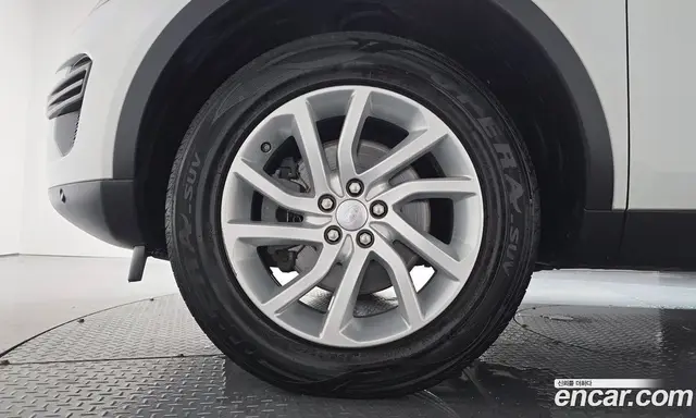 Land Rover Discovery Sport 2018 2.0 автомат (гидро), миниатюра 4