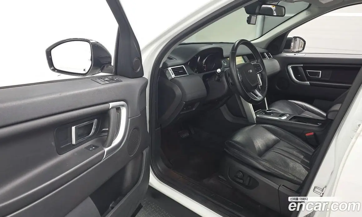Land Rover Discovery Sport 2019 2.0 автомат (гидро), фото 12