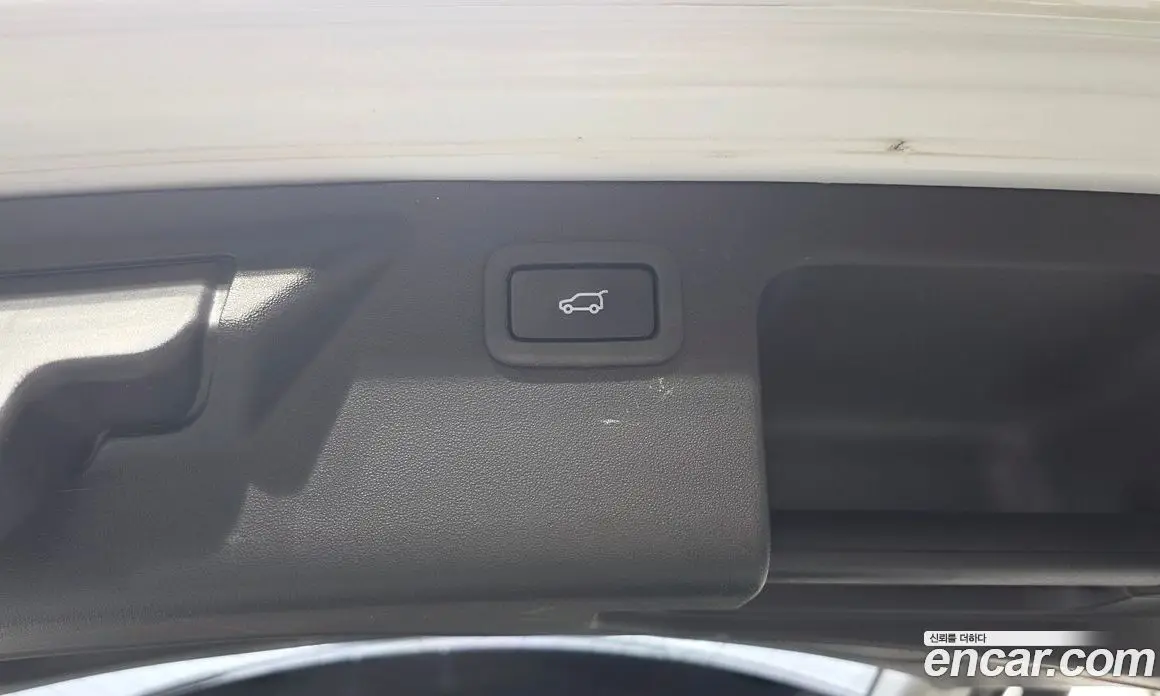 Land Rover Discovery Sport 2019 2.0 автомат (гидро), фото 24