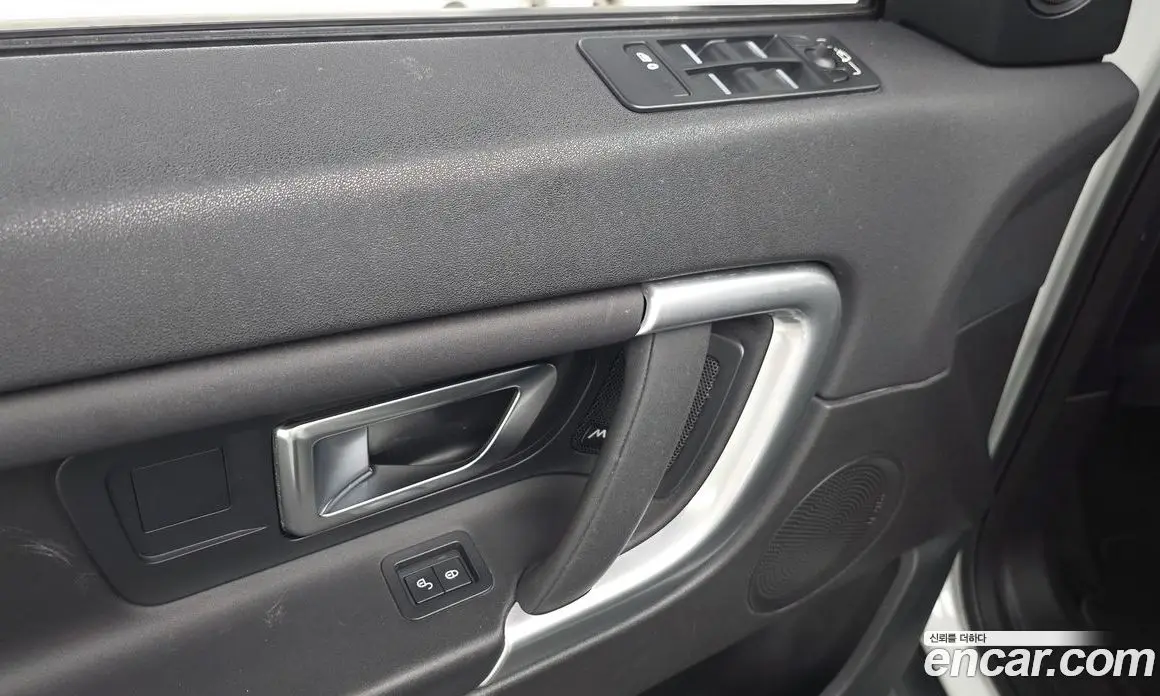 Land Rover Discovery Sport 2019 2.0 автомат (гидро), фото 29