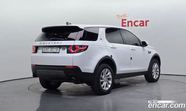 Land Rover Discovery Sport 2019 2.0 автомат (гидро), миниатюра 2