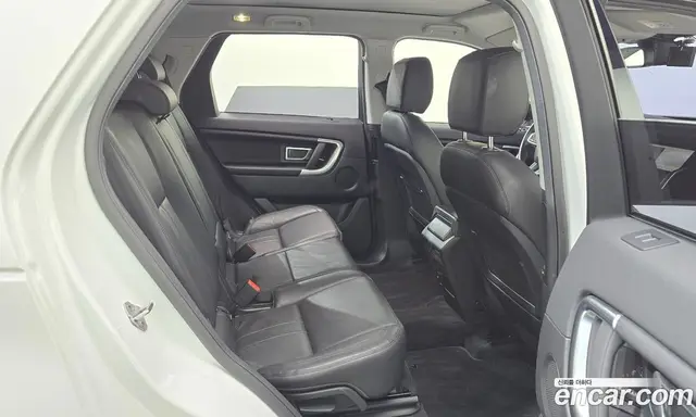 Land Rover Discovery Sport 2019 2.0 автомат (гидро), миниатюра 11