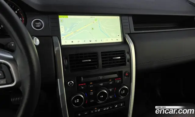 Land Rover Discovery Sport 2019 2.0 автомат (гидро), миниатюра 12
