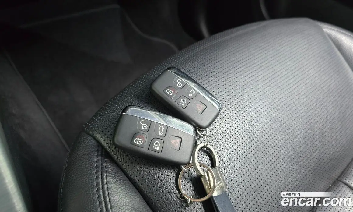 Land Rover Discovery Sport 2019 2.0 автомат (гидро), фото 15
