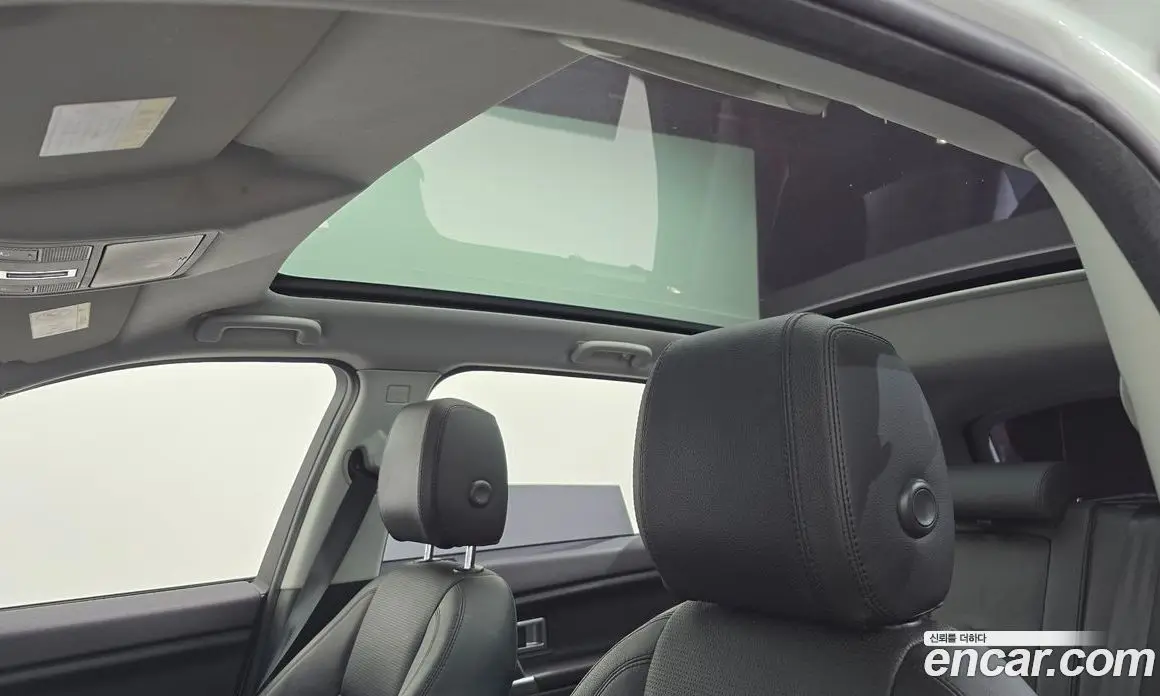 Land Rover Discovery Sport 2019 2.0 автомат (гидро), фото 17