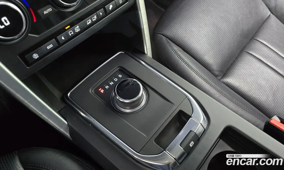 Land Rover Discovery Sport 2019 2.0 автомат (гидро), фото 9