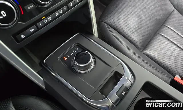 Land Rover Discovery Sport 2019 2.0 автомат (гидро), миниатюра 9