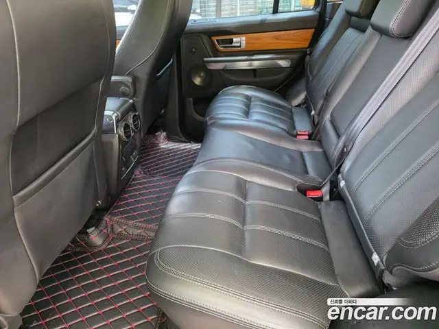Land Rover Range Rover Sport 2010 3.0 автомат (гидро), миниатюра 10