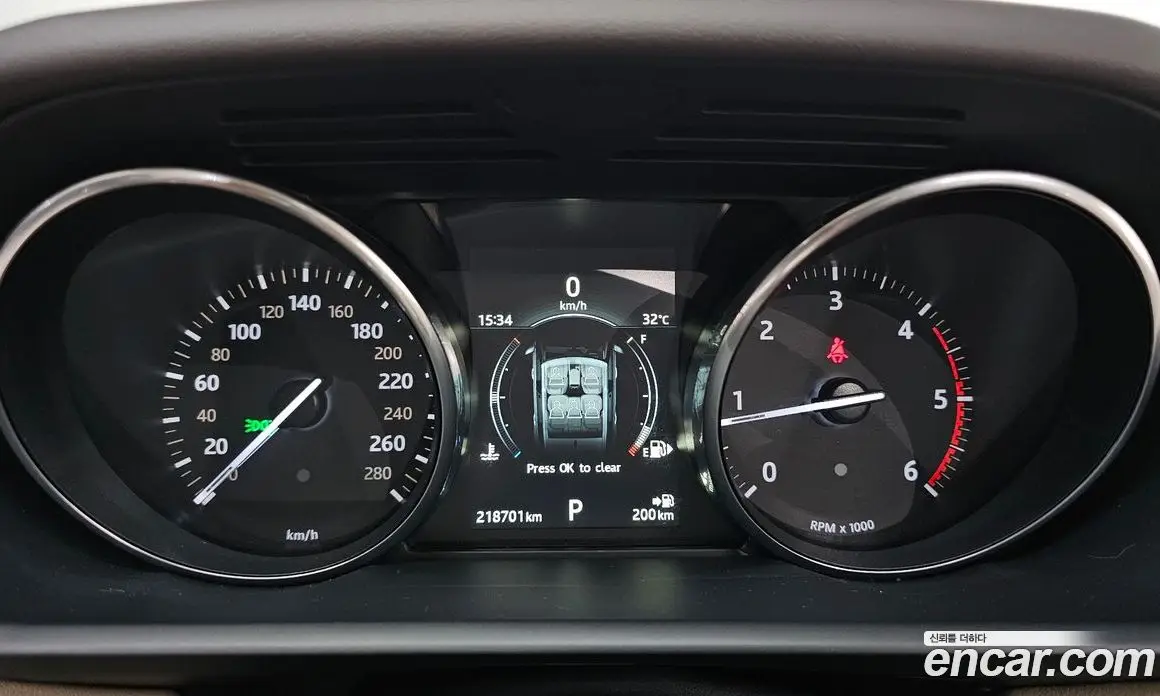 Land Rover Range Rover Sport 2016 3.0 автомат (гидро), фото 8