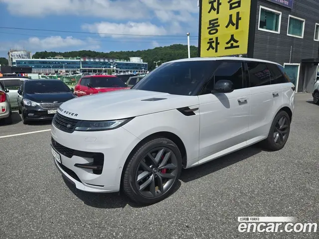 Land Rover Range Rover Sport 2023 3.0 автомат (гидро), миниатюра 1