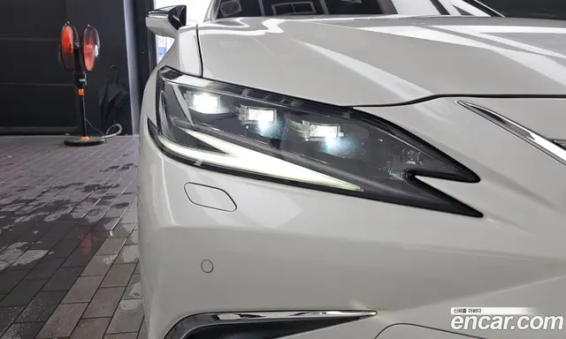 Lexus ES 2025 2.5 автомат (гидро), миниатюра 8
