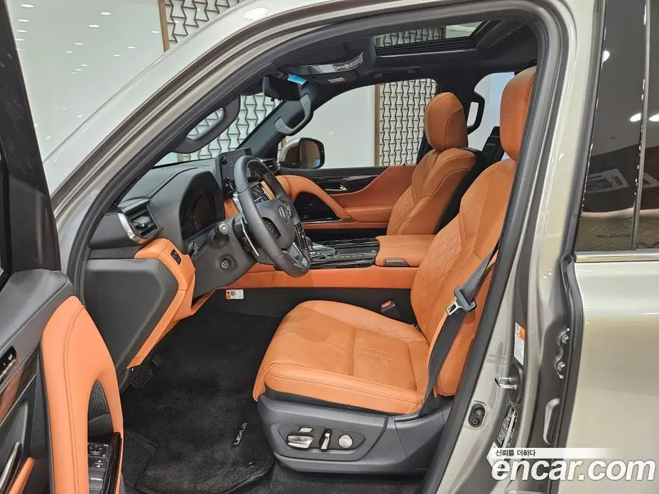 Lexus LX 2025 3.4 автомат (гидро), фото 12
