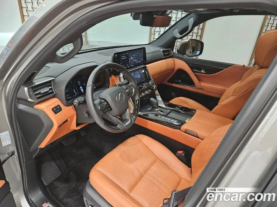 Lexus LX 2025 3.4 автомат (гидро), фото 13