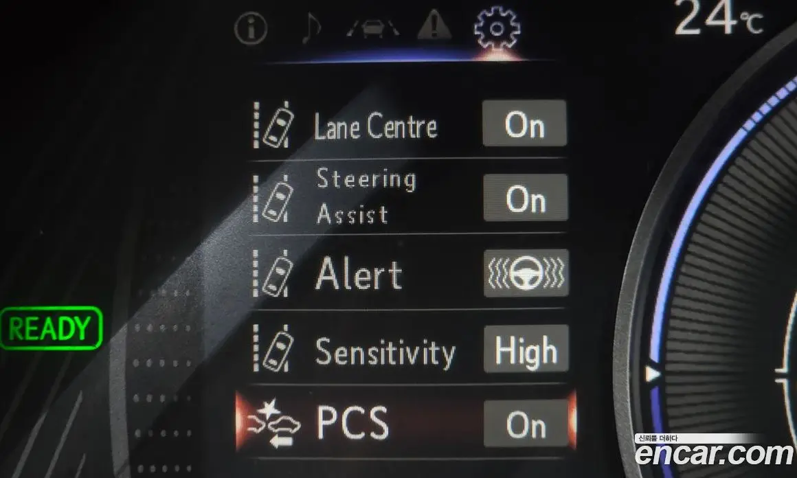 Lexus UX 2019 2.0 автомат (гидро), фото 23