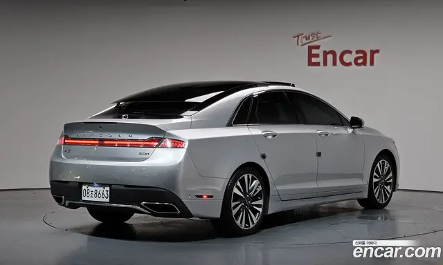Lincoln MKZ 2017 2.0 автомат (гидро), миниатюра 2
