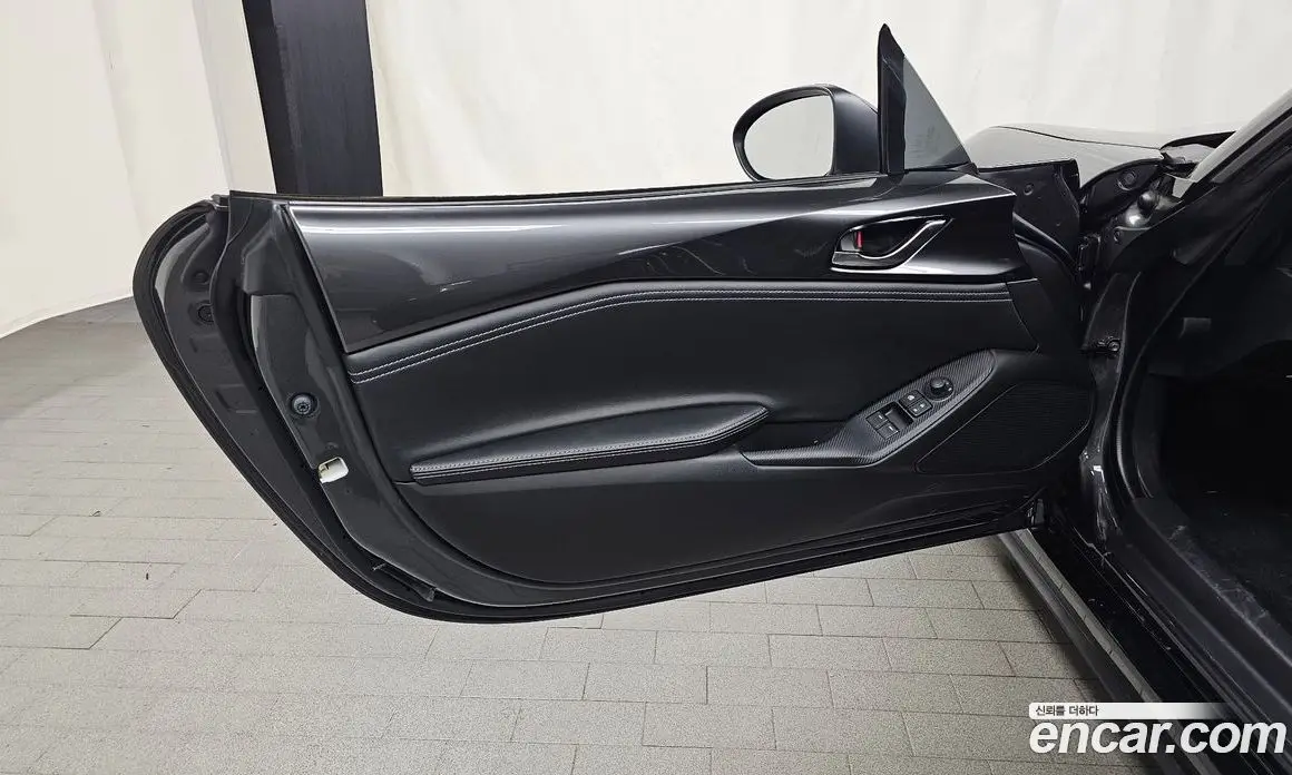Mazda MX-5 2021 2.0 механика, фото 14