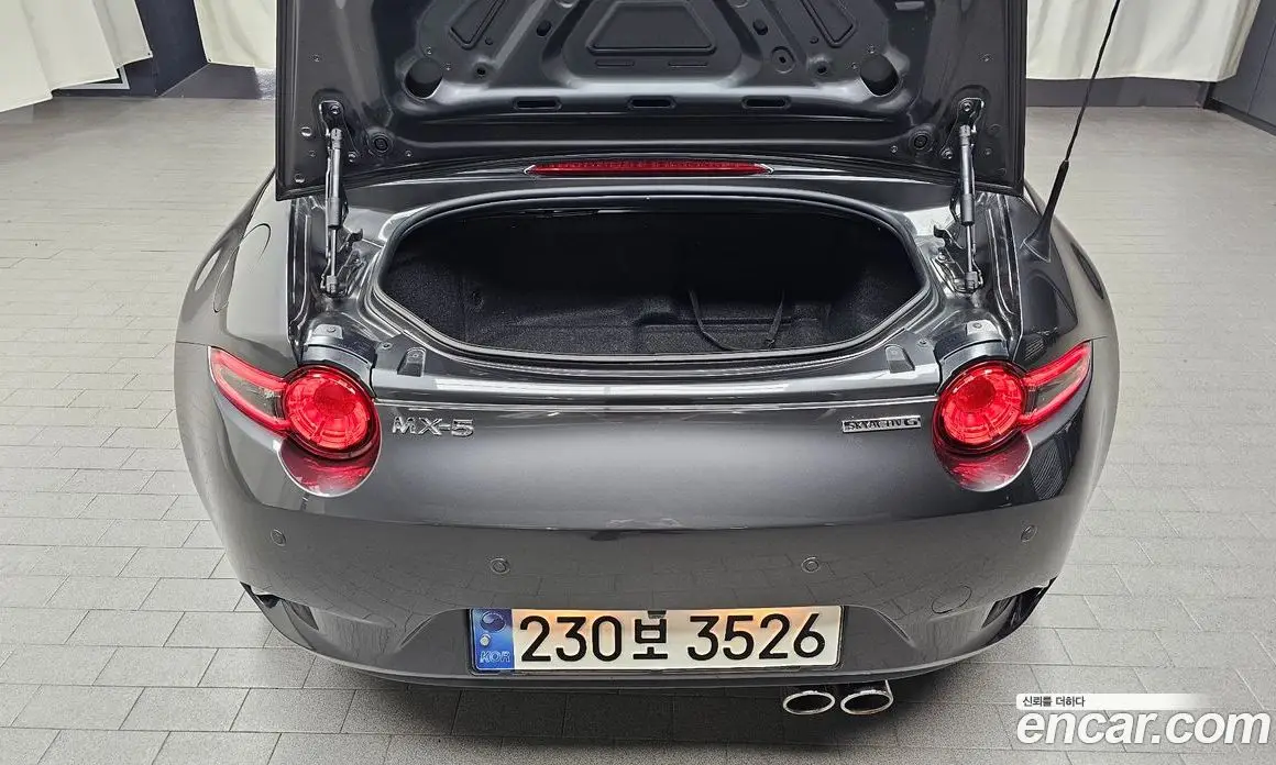 Mazda MX-5 2021 2.0 механика, фото 23