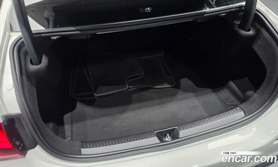 Mercedes-Benz A-Class 2021 2.0 автомат (гидро), фото 29